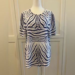 Equipment women’s 100% silk crewneck blouse